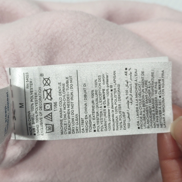 Old Navy Pom Pom fleece Ear Flap fashion strap Winter Warm hat Size Medium - Picture 11 of 13